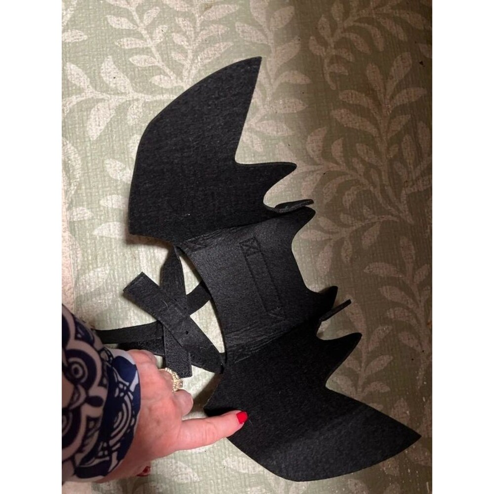 Black bat wings for your cat